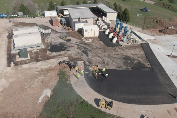 AAA Paving is an experienced and reliable paving company that can provide the best asphalt paving solutions.